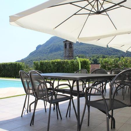 Oleandro 2 Apartment In Villa Cerutti メルゴッツォ エクステリア 写真