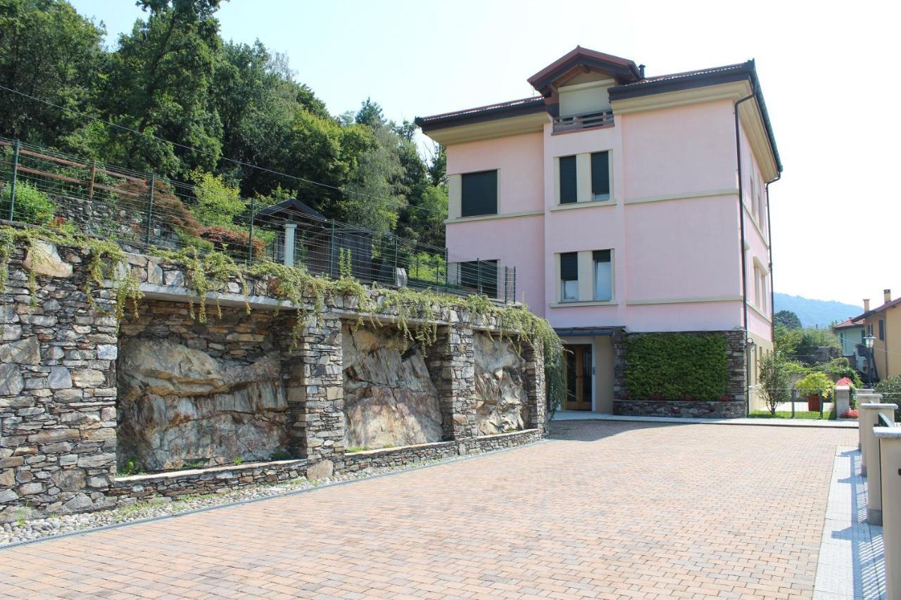 Oleandro 2 Apartment In Villa Cerutti メルゴッツォ エクステリア 写真