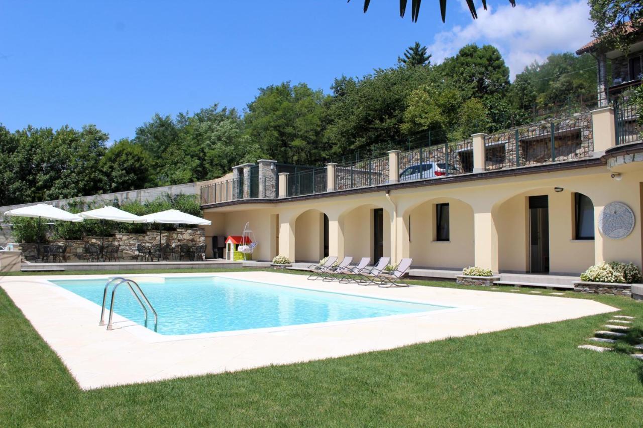 Oleandro 2 Apartment In Villa Cerutti メルゴッツォ エクステリア 写真